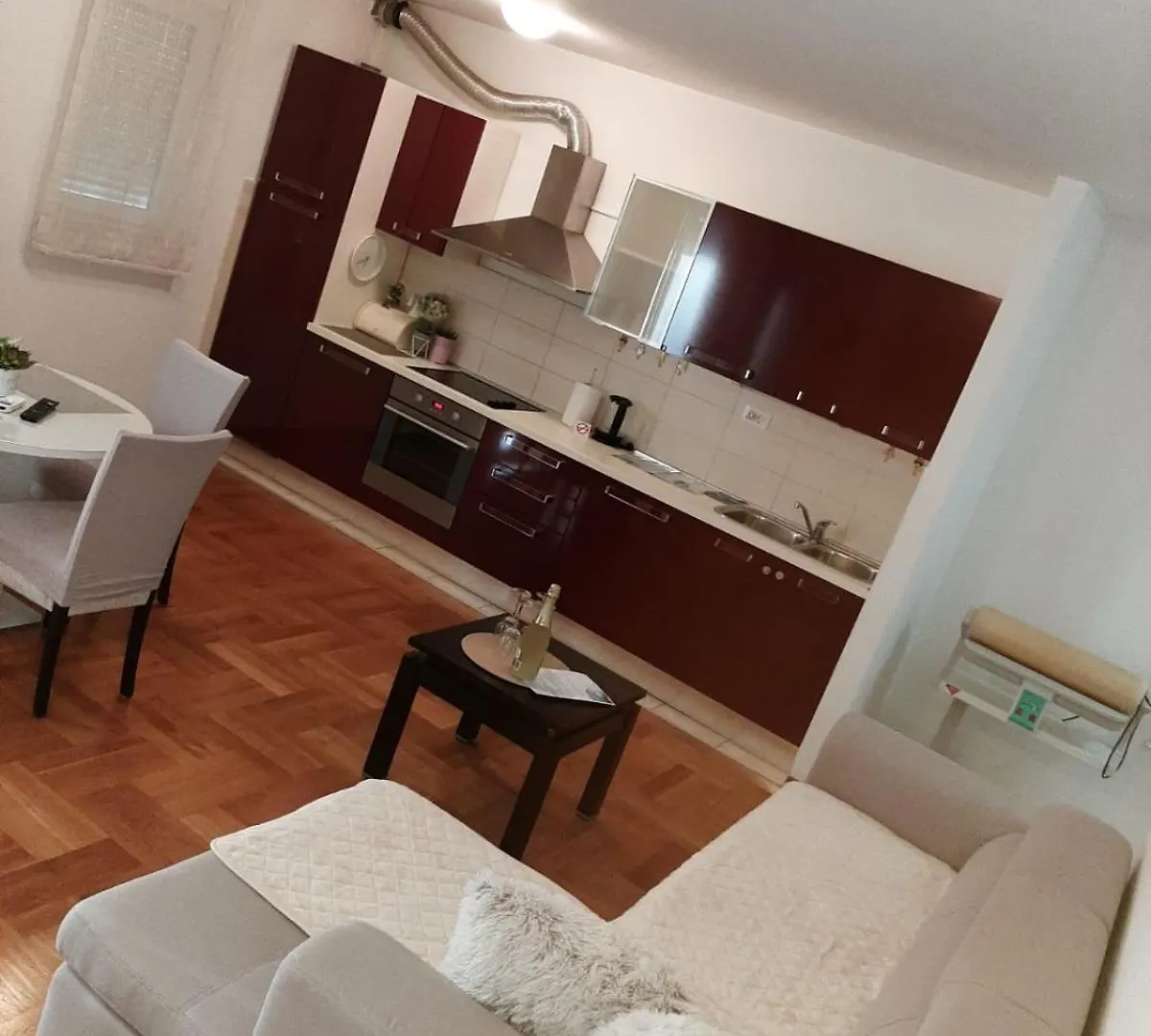 Apartment Katie Σπλιτ 0*,